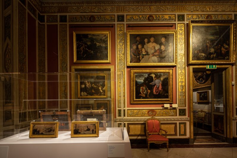 DIPINGERE CON LA PIETRA